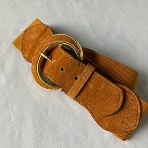 Women’s Suede/Elastic Wide Belt with Gold Buckle - Tan